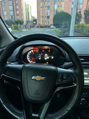 Chevrolet Onix 1.4 Ltz 5 p