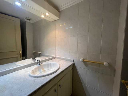 Depto 4d, 4b, 2 Estac Y Bodega Sector Centro (98127)
