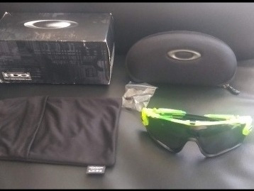 Imagen 7 de 9 de Lentes Oakley Jawbreaker 009290-01 (original)