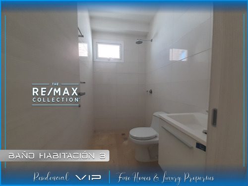 Imagen 22 de 30 de En Venta, Exclusiva Casa 745 M2 En Urb. Guaparo Valencia