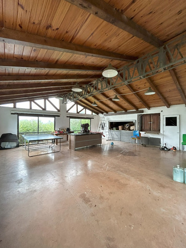 Chalet De Estilo Rústico. San Antonio De Arredondo Zona Granjas - Las Jarillas.