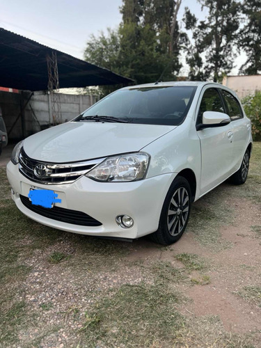 Toyota Etios 1.5 Platinum 5 p