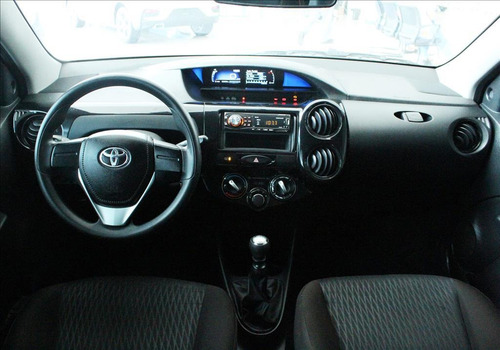 Imagem 8 de 10 de Etios 1.3 X 16v Flex 4p Manual