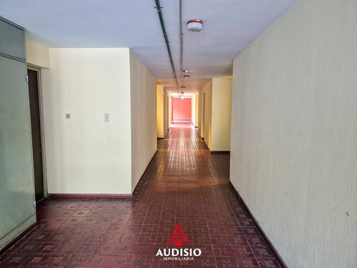 Audisio Vende - Obispo Trejo 741