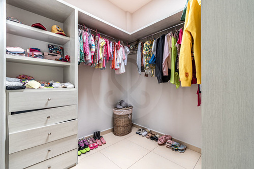 Casa En Venta En Fraccionamiento Burgos Bugambilias
