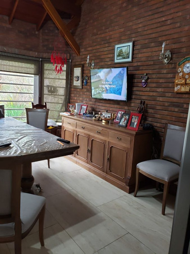Casa En Venta En El Paraiso Country Club