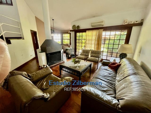 Venta Casa Pocitos Nuevo 3 Dor. Y Servicio