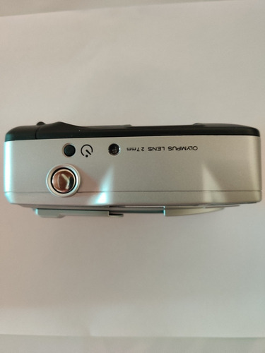 Imagen 2 de 3 de Cámara Fotográfica Olympus Tripxb401 Nueva Sin Uso Sin Funda