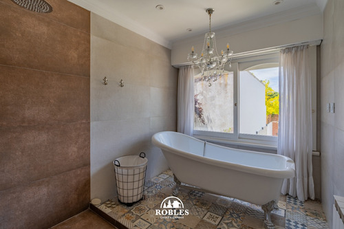 Casa - Chalet En Venta En Mar Del Plata