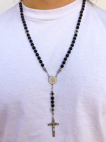 Imagen 2 de 2 de Collar Rosario Piedras Onix Acero