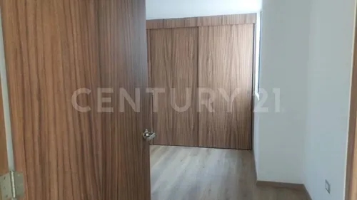 Venta De Casa, Recámara En Pb+2 Recámaras De Excelente Tamaño, Av 11 Sur, Puebla