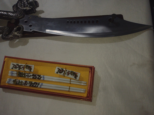 Daga Fuego De Dragon Curva Con Base Original Japonesa (Usado)