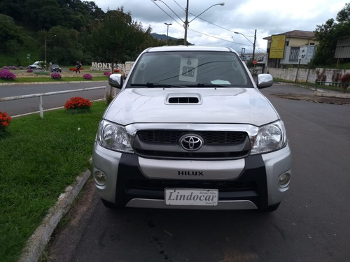 Imagem 2 de 9 de Toyota Hilux