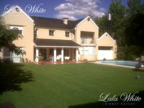 Imagen 3 de 6 de Venta - Casa En Los Rosales