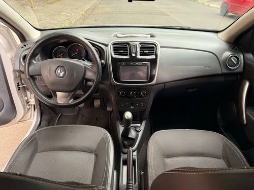 Renault Logan 1.6 Dynamique