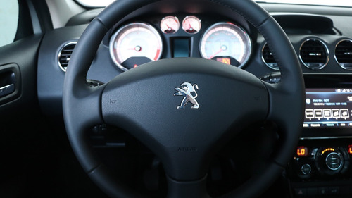 Peugeot 308 1.6 Allure Hdi 115cv - 123666 - C
