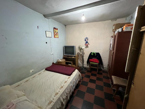 Imagen 7 de 10 de Departamento Tipo Casa Al Frente - Remedios De Escalada