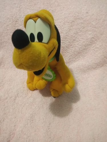 Pluto Peluche 20 Cm (Usado)