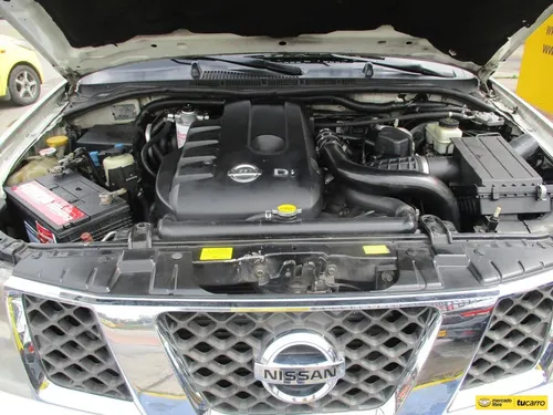 Nissan Pathfinder Le 4x4 2500cc At Aa