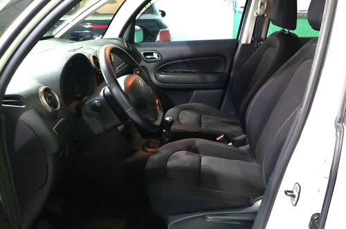 Imagem 6 de 9 de Citroën C3 1.5 Picasso Tendance 8v Flex 4p Manual