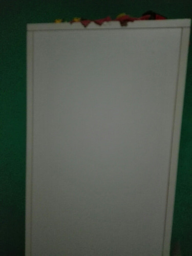 Imagen 1 de 2 de Pedestal Madera