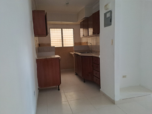 Alquilo Apartamento Res Juan Rafael Proximo A La Av Jacobo M