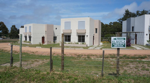 Alquile Anual 2 Dorm Barrio Privado Estren Jardín Porto Sura