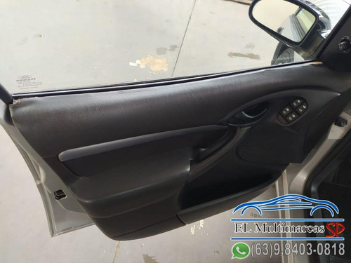 Ford Focus Sedan 1.6/1.6 Flex 8v/16v 4p Mec.