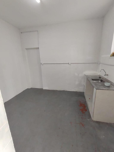 Área Comercial, 450 M2, 3 Garagens.