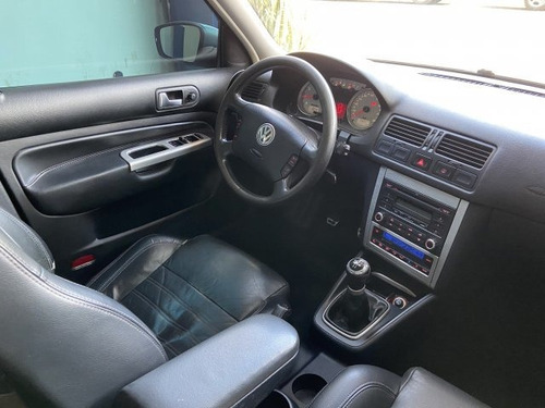 Imagem 13 de 15 de Golf 1.6 Mi Sportline 8v Flex 4p Manual