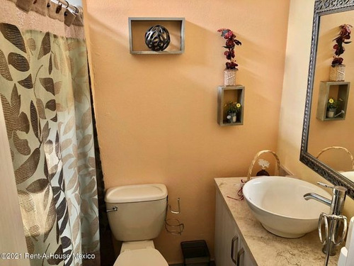 Imagen 13 de 14 de Casa En Venta Con Alberca Propia Y Roof En Cañadas Del Lago Ig