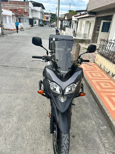 Suzuki Vstrom 650 Abs Modelo 2014