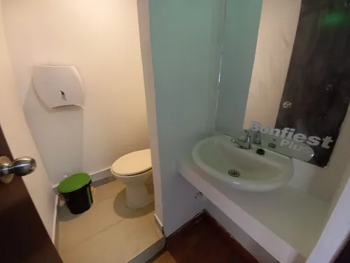 Local En Arriendo En La Avenida Santander/manizales (279062292).