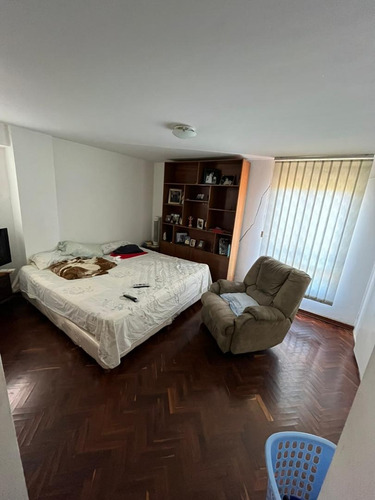 Apartamento En Venta La Boyera Piso 2 Bb