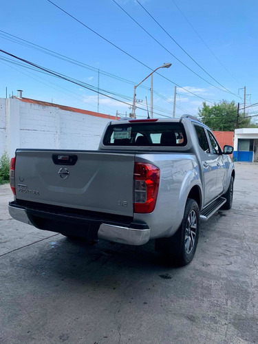 Imagen 7 de 14 de Nissan Np300 Frontier 2018 2.5 Le Aa Mt