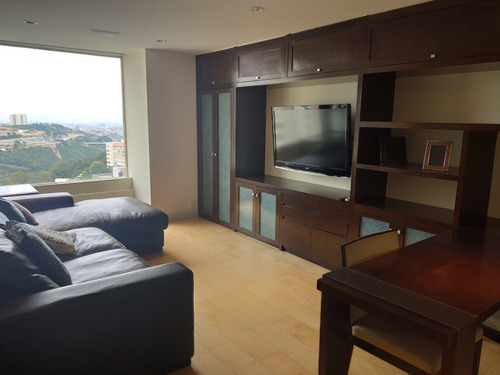 Departamento De 4 Rec. Con Hermosas Vistas. Lomas Country Cl