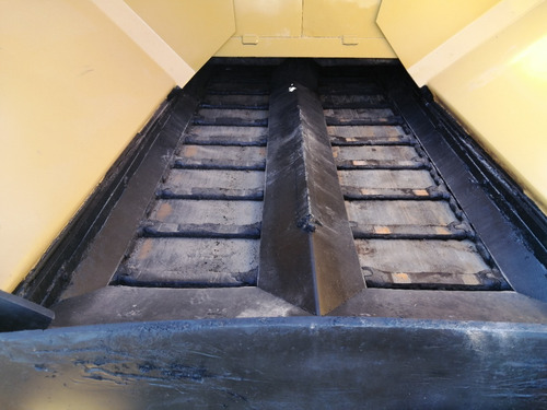 Imagen 8 de 10 de Pavimentadora Caterpillar Bg260b 1995