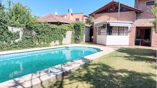 Casa Venta City Bell , 3 Dorm , Pileta, Entre Caminos