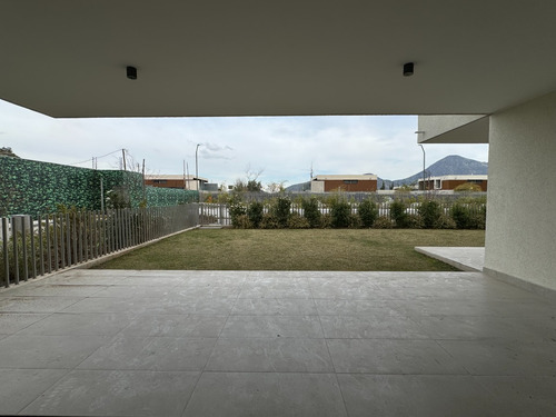 Trapenses-colegio Monte Tabor-nazaret-primer Piso Con Jardín