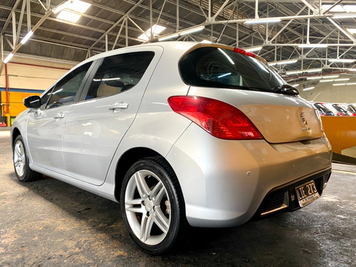 Imagen 7 de 24 de Peugeot 308 2.0 Feline 143cv