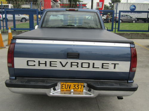Chevrolet Silverado 4x2 5.7 Automático