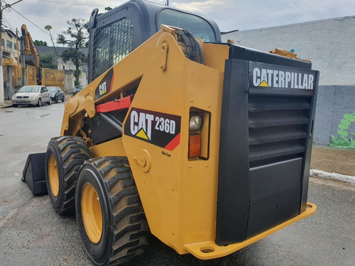 Imagem 9 de 15 de Mini Carregadeira Caterpillar 236d 2016 Cabinada