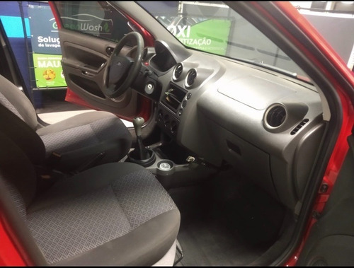 Imagem 4 de 13 de Ford Fiesta 1.6 2006/2007