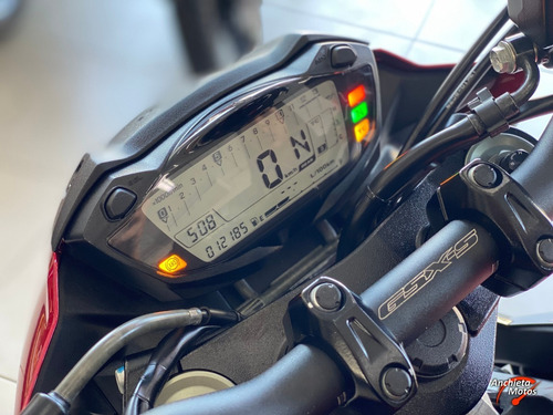 Imagem 8 de 11 de Suzuki Gsx S 750