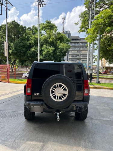 Hummer H3