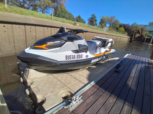 Cama Náutica Balsa Marina Flotante Para Moto De Agua Jetroll
