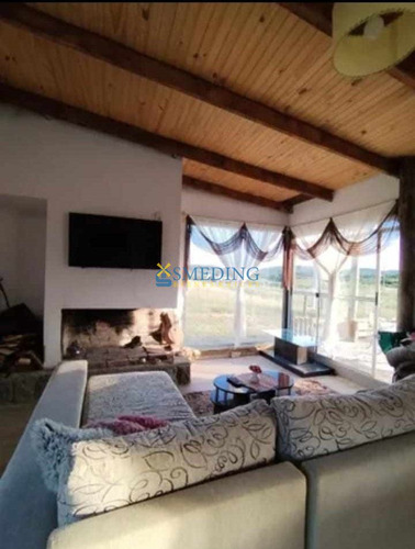 Casa En Venta De 1 Dormitorio C/ Cochera En Villa Serrana