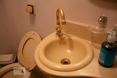 Apartamento À Venda - Moema, 3 Quartos, 200 - S893112233