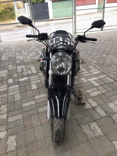 Imagen 5 de 8 de Motoguzzi Breva1100