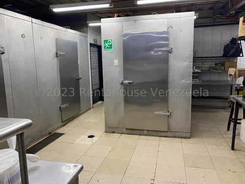 Casa Comercial Con Fondo De Comercio En Venta En Bello Monte